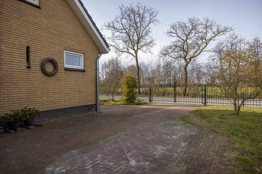 Foto 43 van Joost Wiersmaweg 18