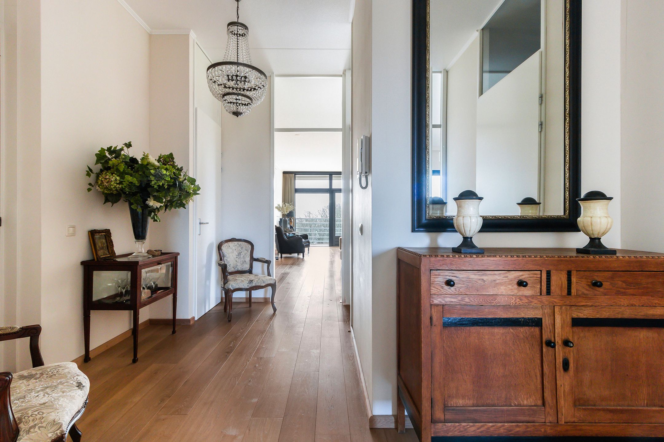 Photo 9 of Leeuwstraat 348
