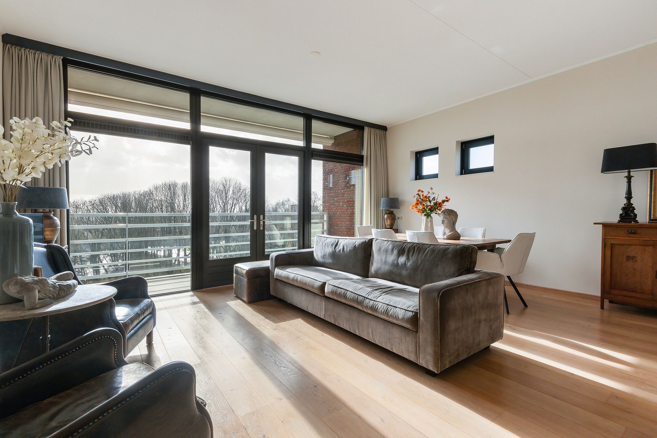 Photo 12 of Leeuwstraat 348