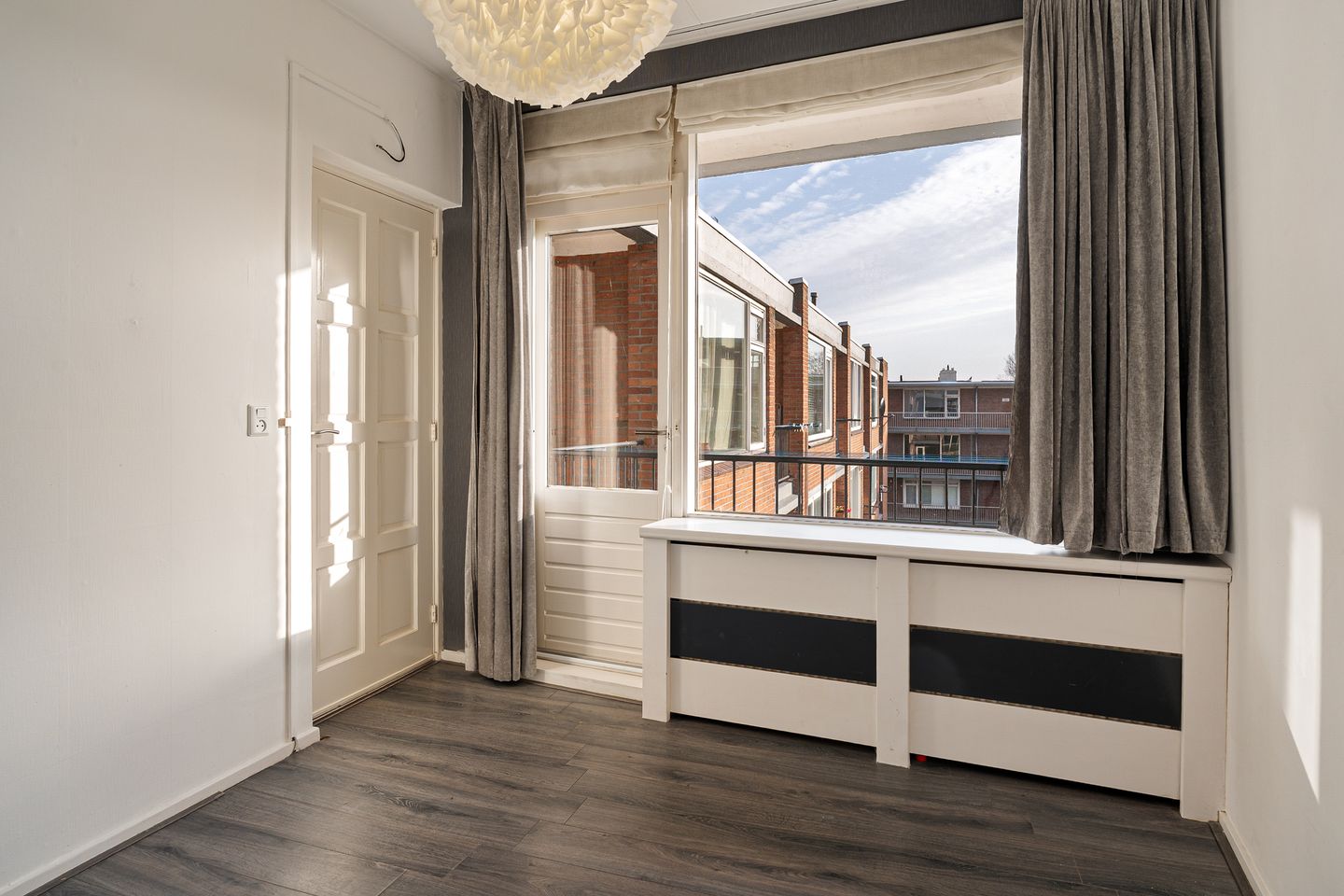 Photo 14 of van der Duyn van Maasdamlaan 88-C