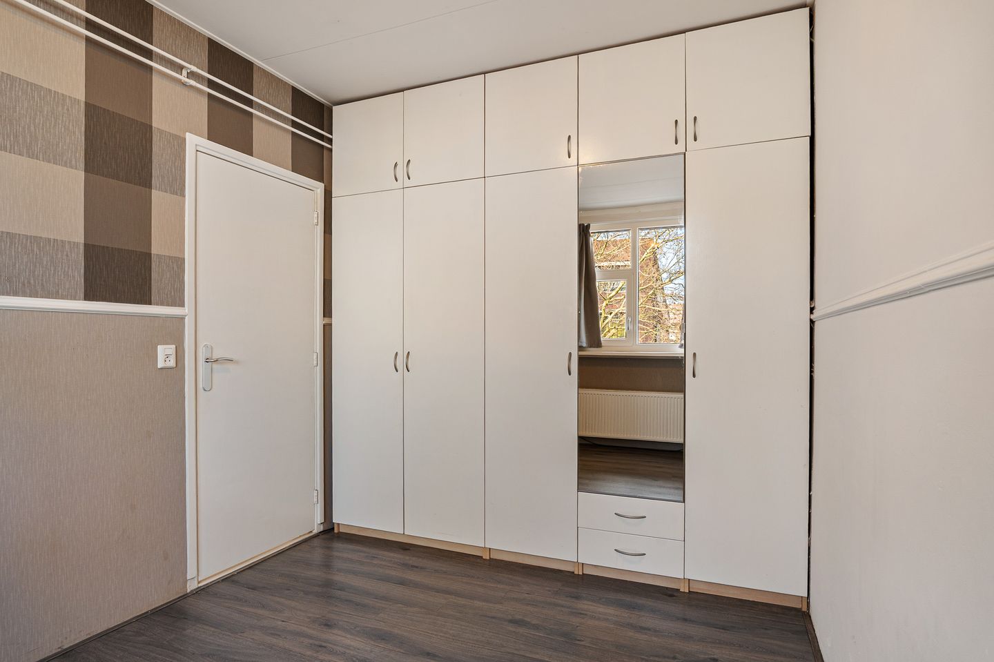 Photo 19 of van der Duyn van Maasdamlaan 88-C