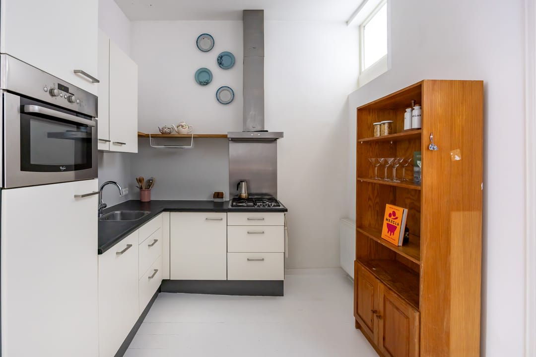 Photo 11 of Westerhavenstraat 36