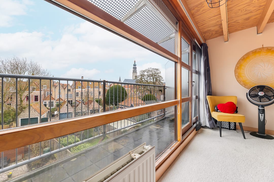 Photo 38 of Bleek 20