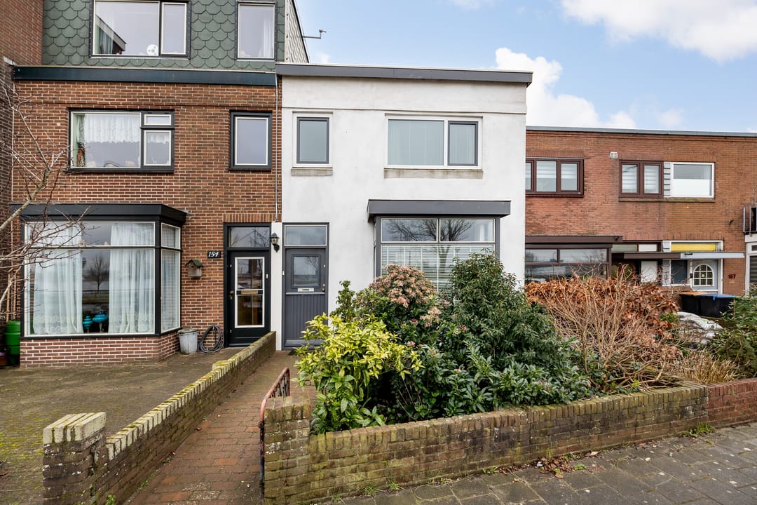 Foto 1 van IJmuiderstraatweg 155