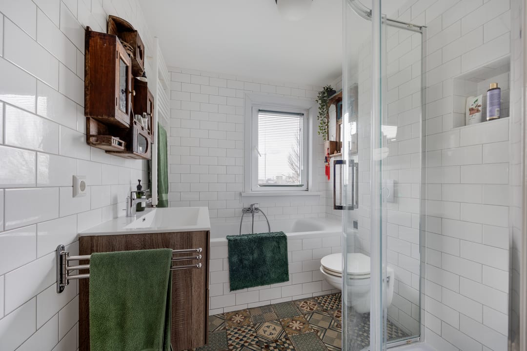 Foto 16 van IJmuiderstraatweg 155