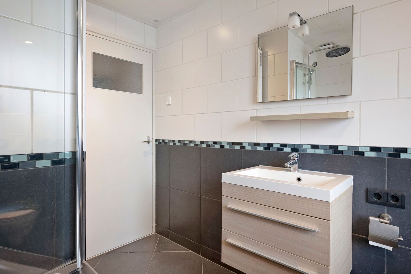 Foto 25 van Churchillstraat 6