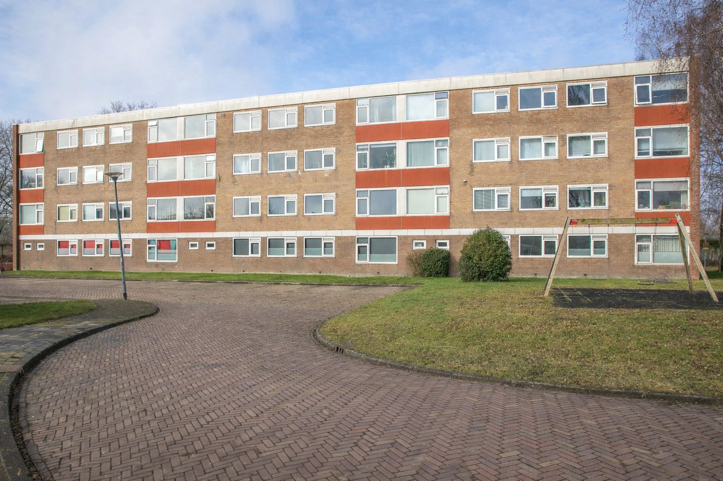 Photo 34 of Gouwe 44