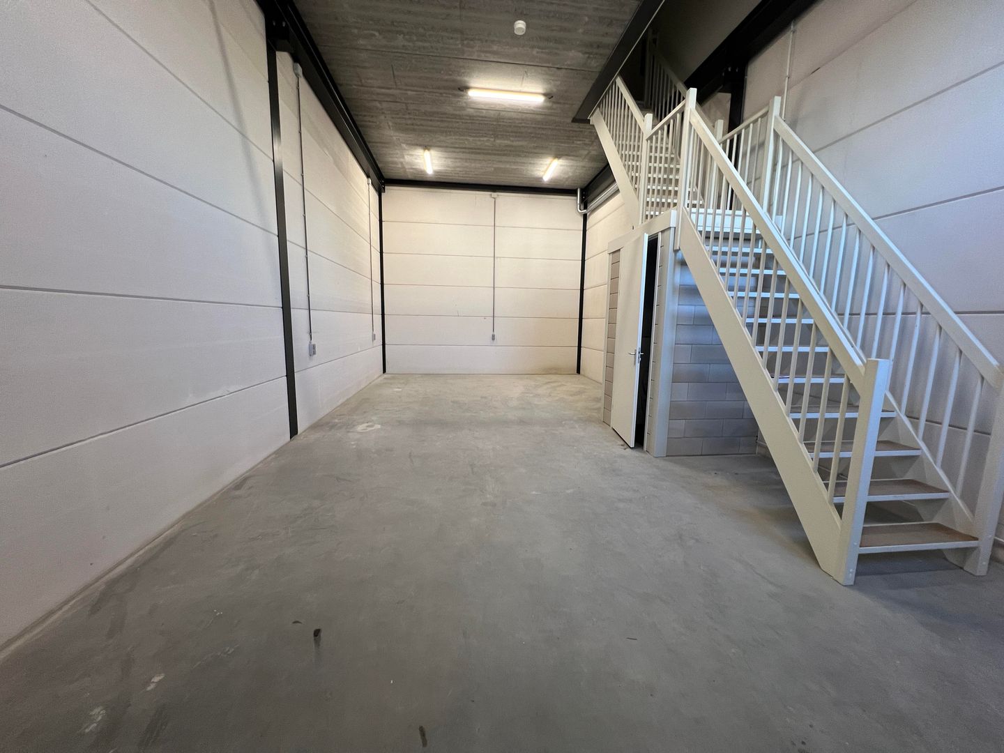 Bekijk foto 3 van Reedijk 8-F8