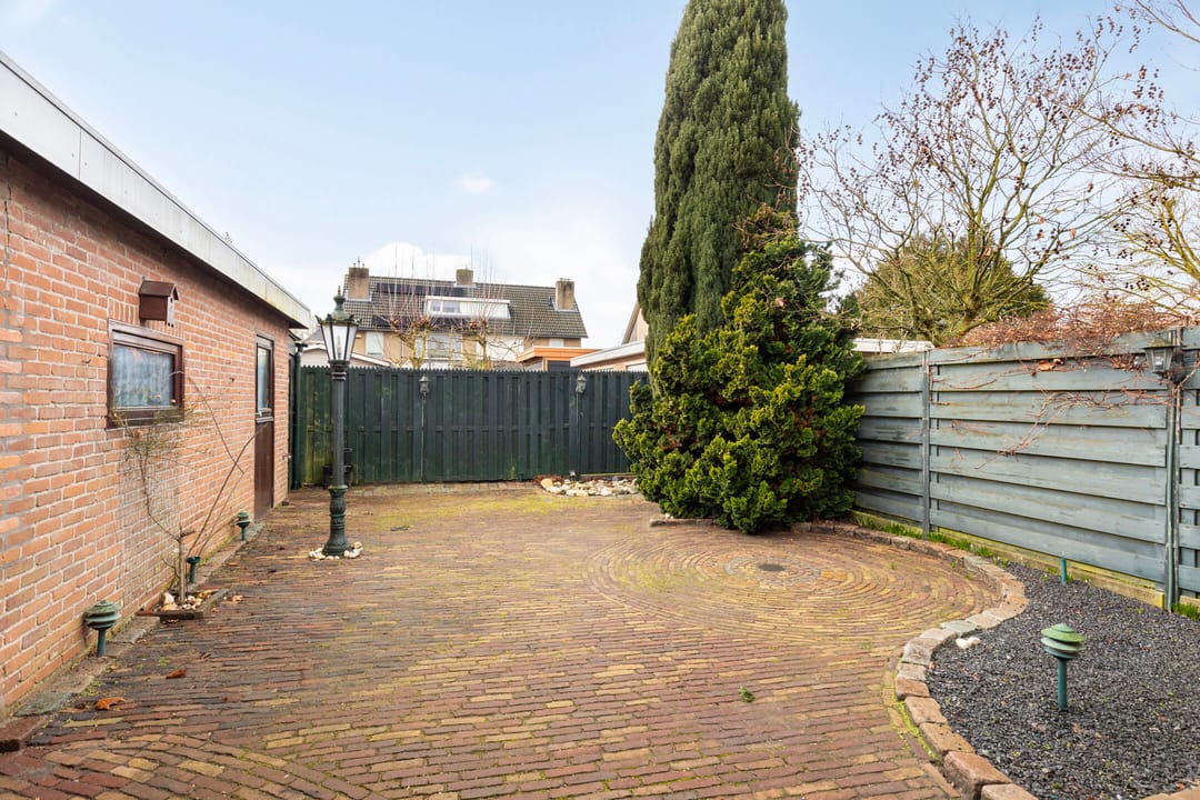 Photo 31 of Hazelaar 50