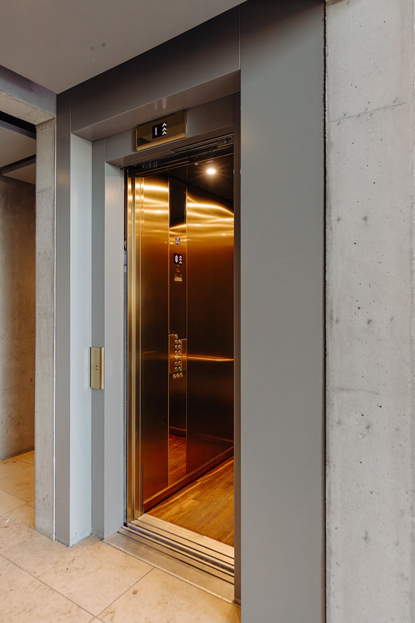 Foto 33 van Haparandadam 2-F1