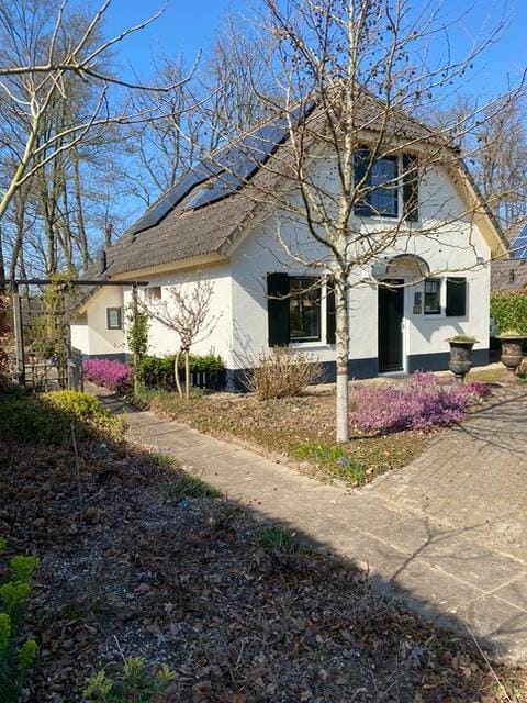 Foto 51 van Voorstsestraat 50-13