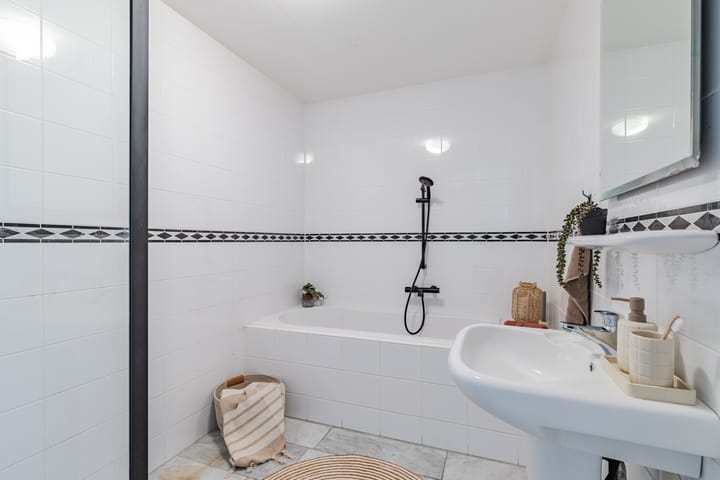 Spacious 3-room apartment with parking in Vondelparc Utrecht — 62