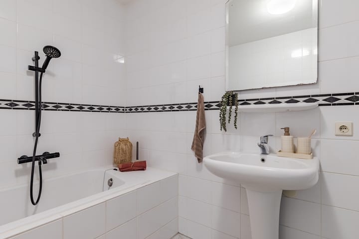 Spacious 3-room apartment with parking in Vondelparc Utrecht — 66