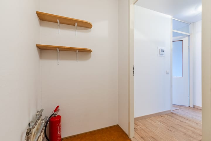 Spacious 3-room apartment with parking in Vondelparc Utrecht — 84