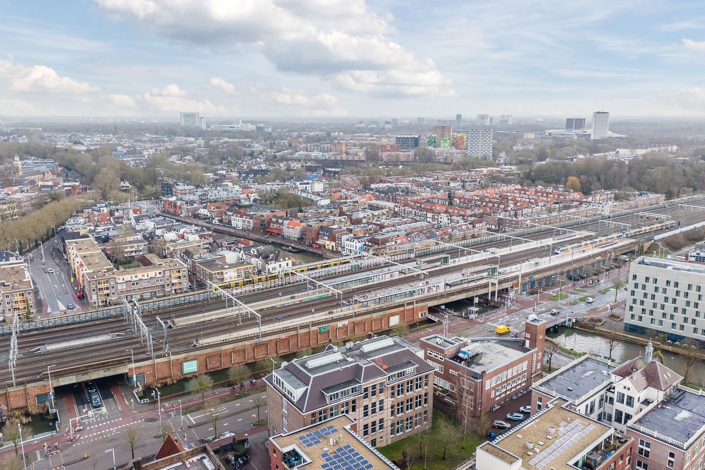 Foto 64 van Reyer Anslostraat 27