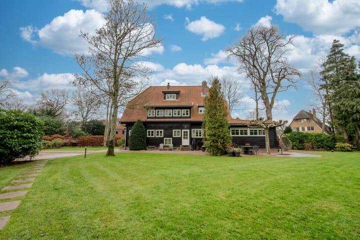 Foto 4 van Van Foreestlaan 1