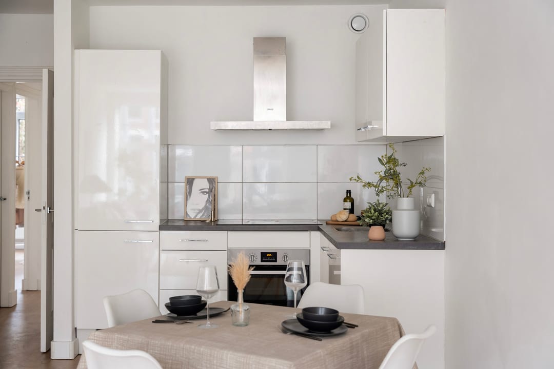 Photo 2 of Claes de Vrieselaan 52-B