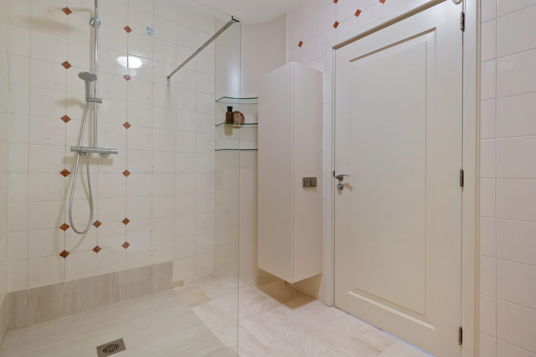 Photo 51 of Johan Watelerpad 14