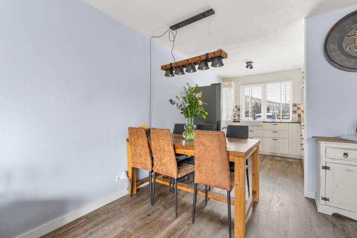 Spacious and perfectly maintained terraced house with four bedrooms and energy label A+++ — 17