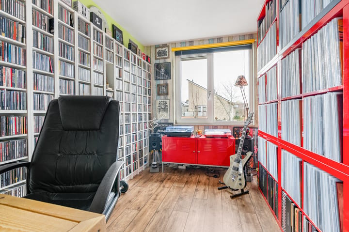Spacious and perfectly maintained terraced house with four bedrooms and energy label A+++ — 49