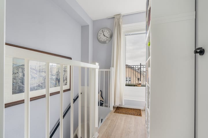 Spacious and perfectly maintained terraced house with four bedrooms and energy label A+++ — 51