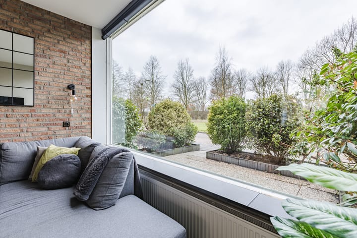 Spacious Family Home with Free View and Sunny Garden in Bodegraven — 23