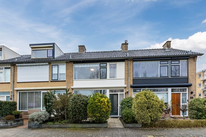 Spacious Family Home with Free View and Sunny Garden in Bodegraven — 75