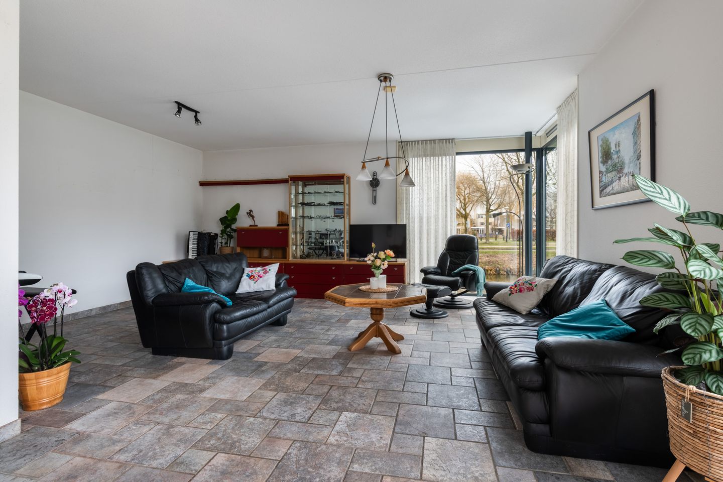 Foto 14 van Henrik Ibsenweg 1