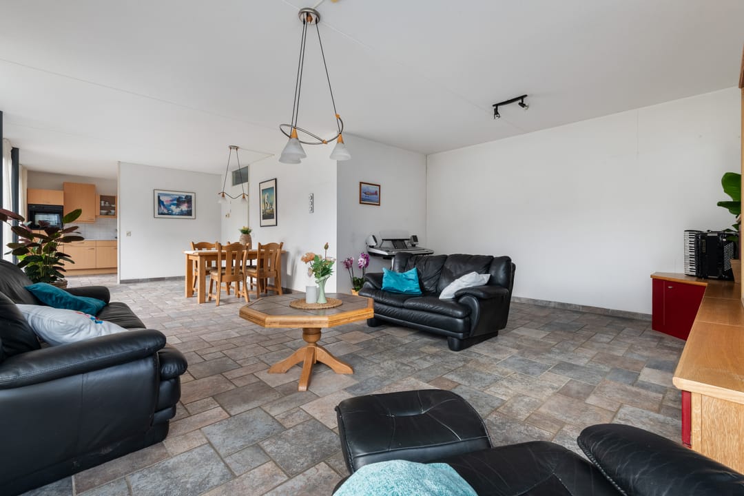 Foto 16 van Henrik Ibsenweg 1