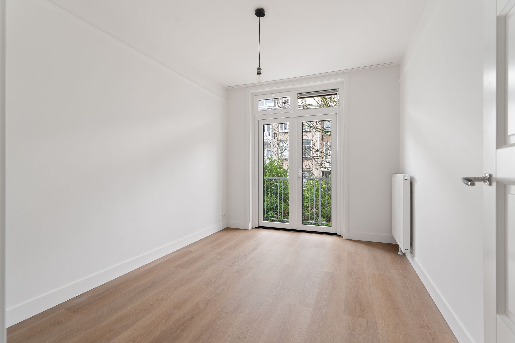 Foto 21 van Eerste Helmersstraat 15-2