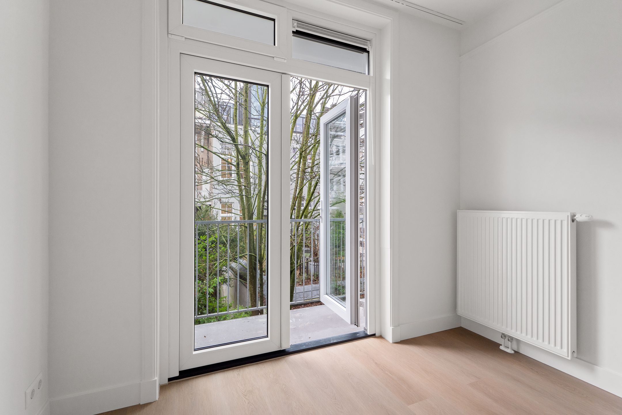 Foto 24 van Eerste Helmersstraat 15-2