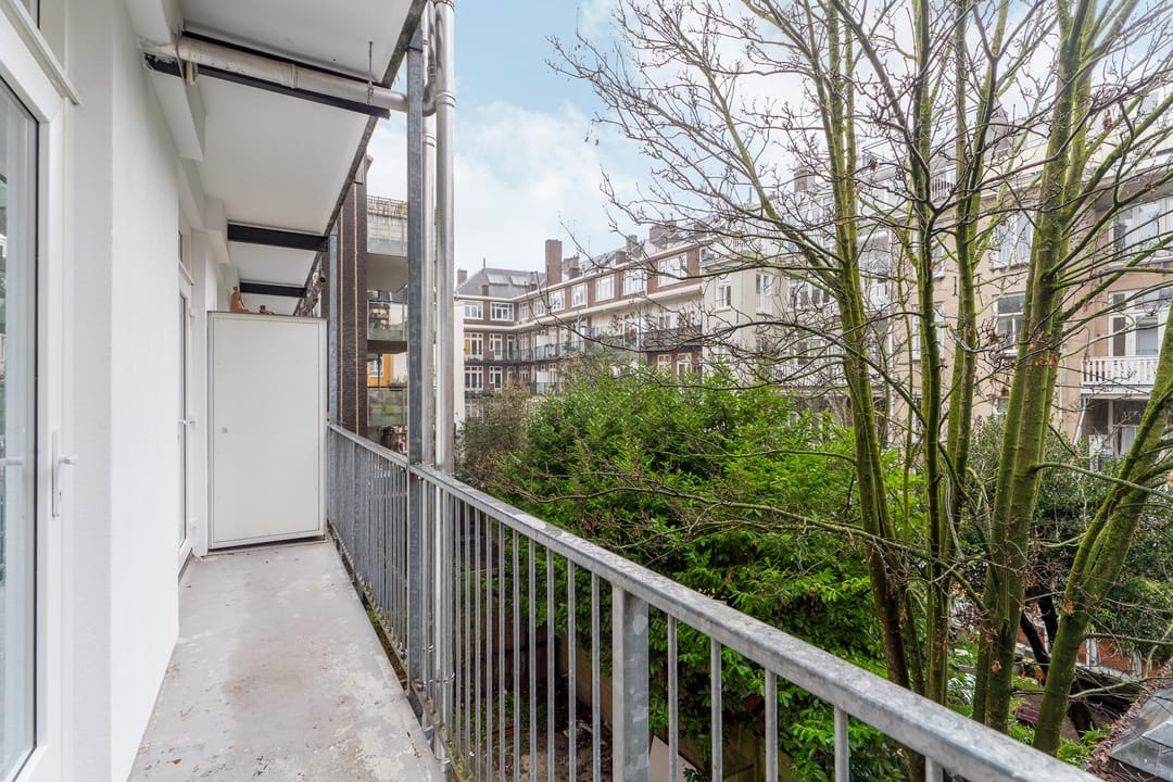 Foto 26 van Eerste Helmersstraat 15-2