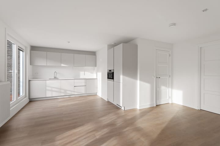 Foto 9 van Eerste Helmersstraat 15-4