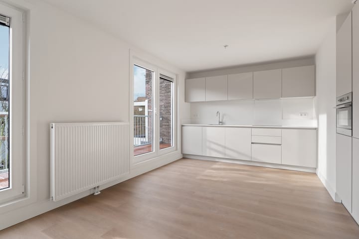 Foto 16 van Eerste Helmersstraat 15-4