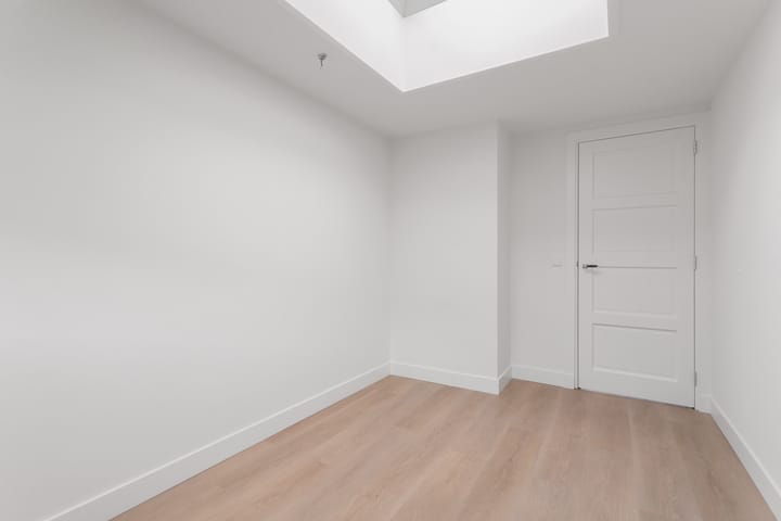 Foto 24 van Eerste Helmersstraat 15-4