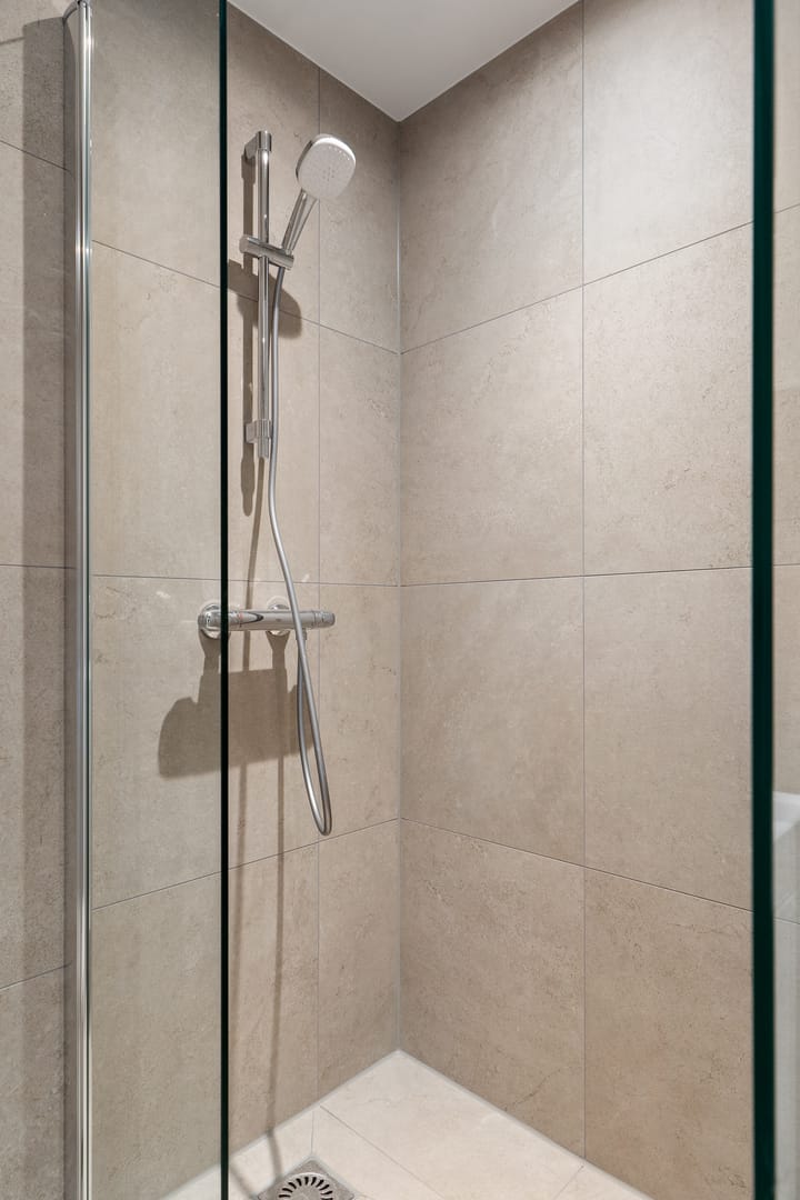 Foto 37 van Eerste Helmersstraat 15-4