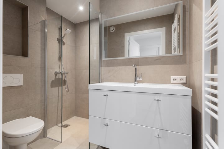 Foto 36 van Eerste Helmersstraat 15-4