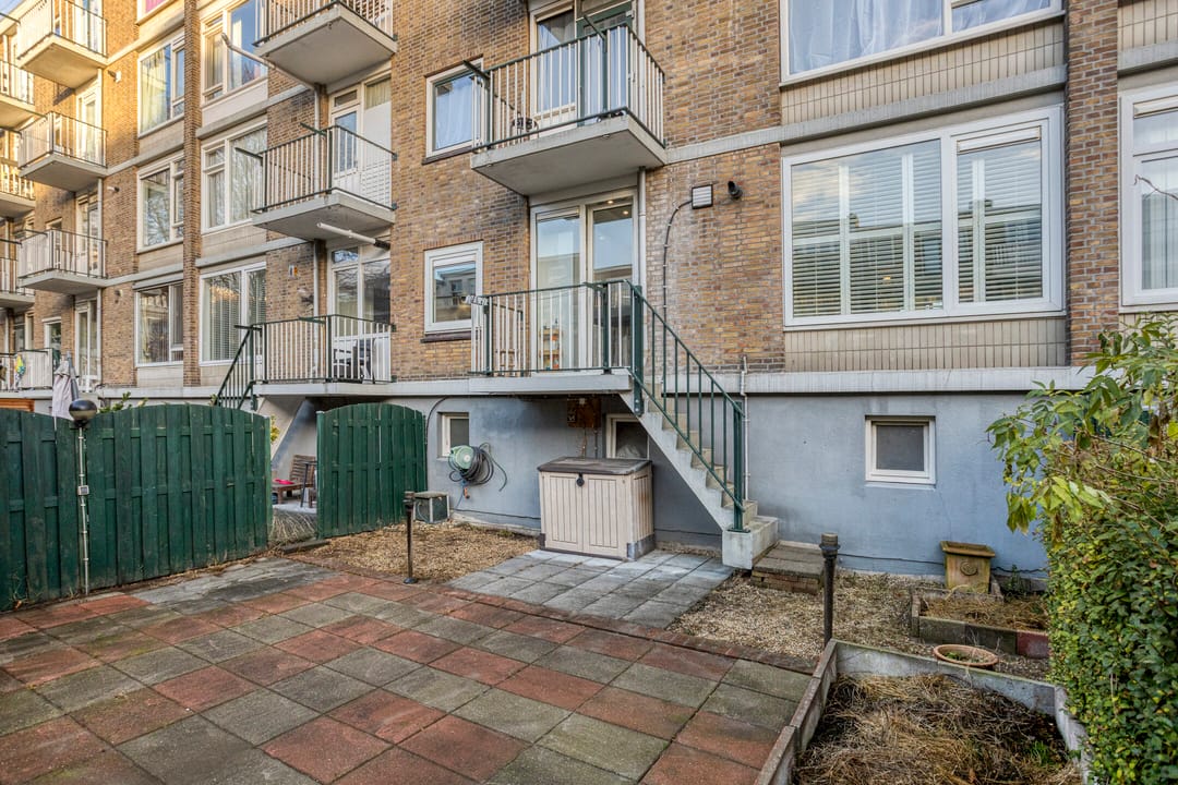 Photo 17 of Newtonplein 53