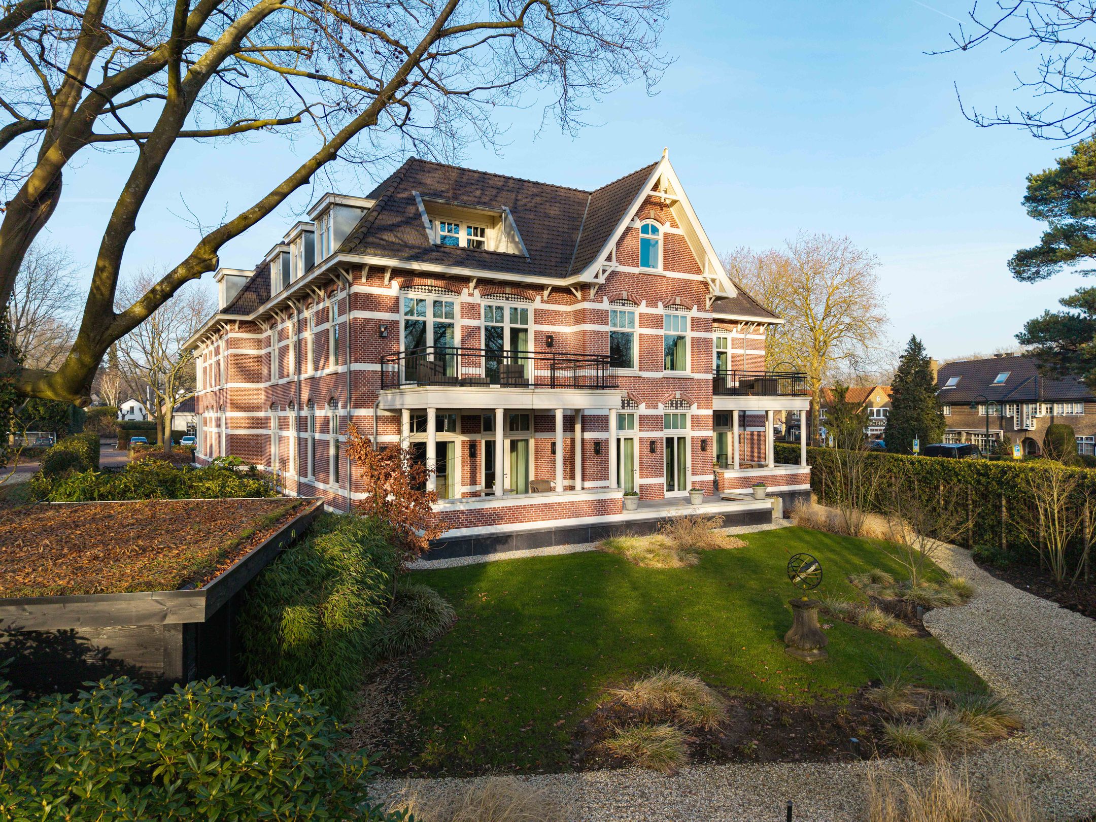 Burgemeester van Nispen van Sevenaerstraat 34