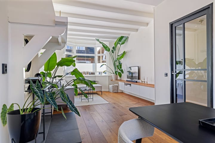 Photo 7 of Mesdagstraat 40