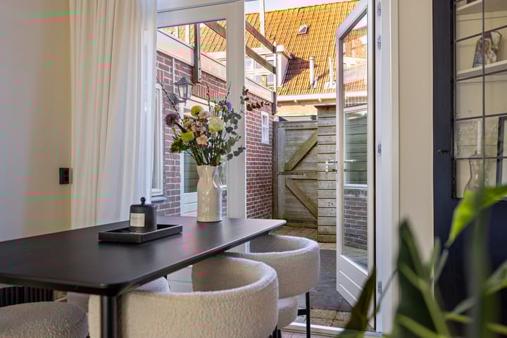 Photo 11 of Mesdagstraat 40