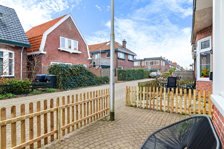 Photo 36 of Mesdagstraat 40