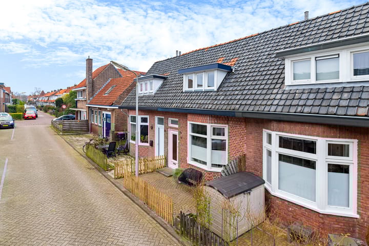 Photo 39 of Mesdagstraat 40