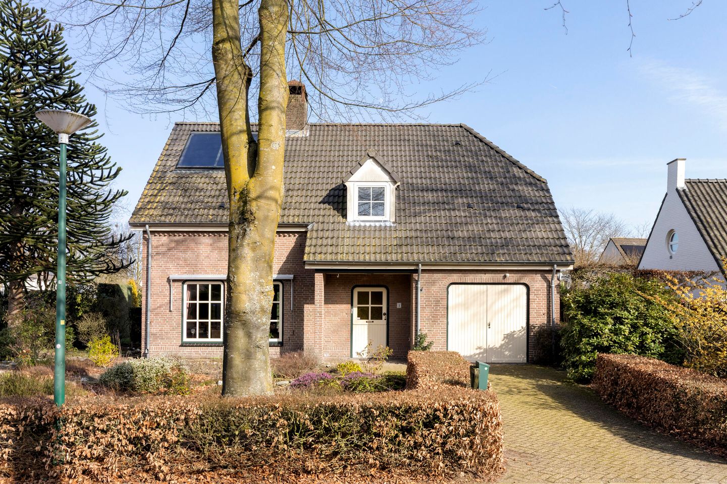 Foto 4 van Dirk van Heinsbergstraat 1