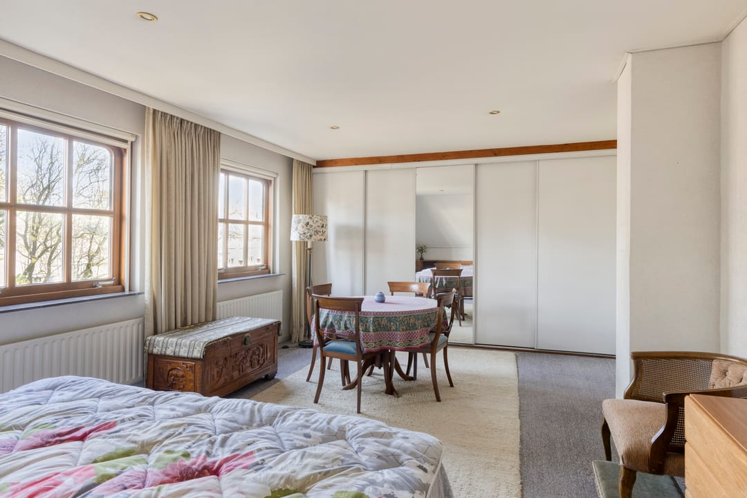 Foto 32 van Dirk van Heinsbergstraat 1