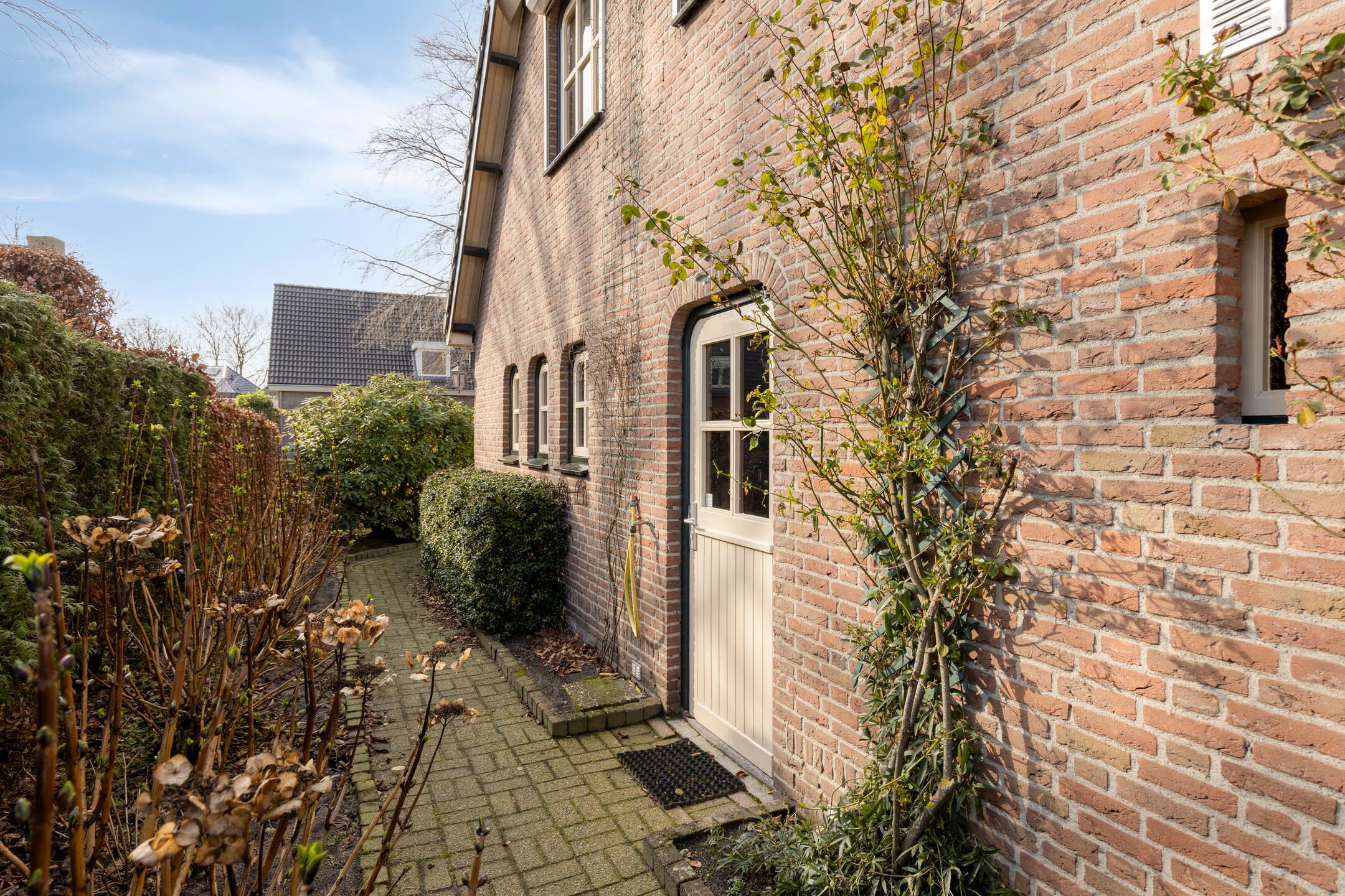 Foto 42 van Dirk van Heinsbergstraat 1