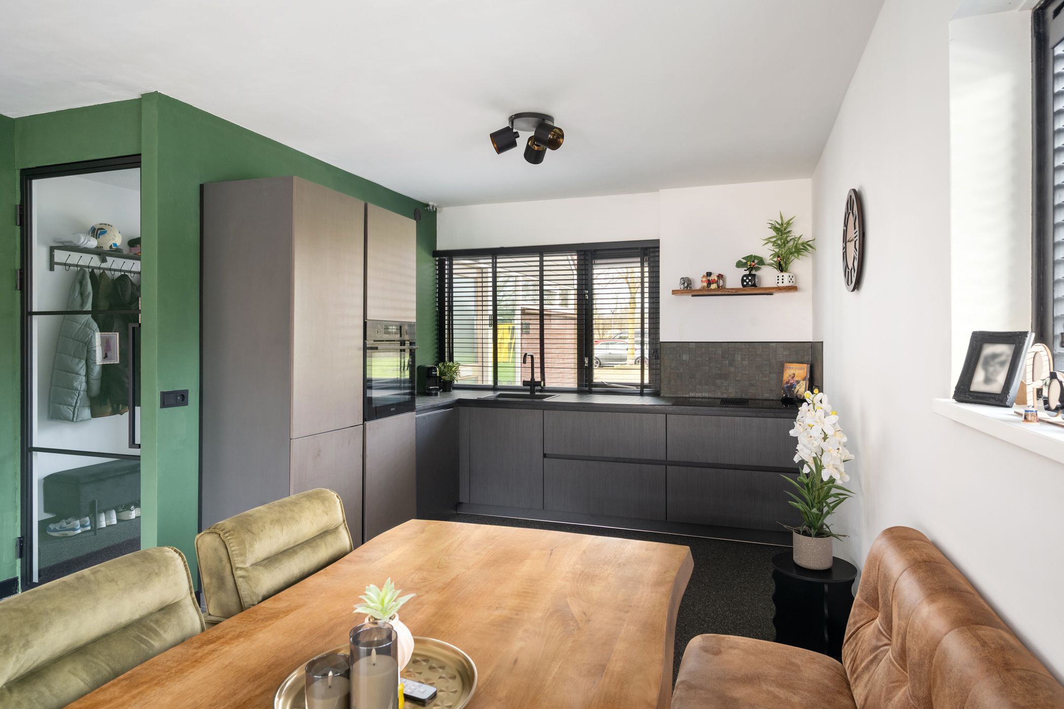 Foto 15 van Ireneplaats 144