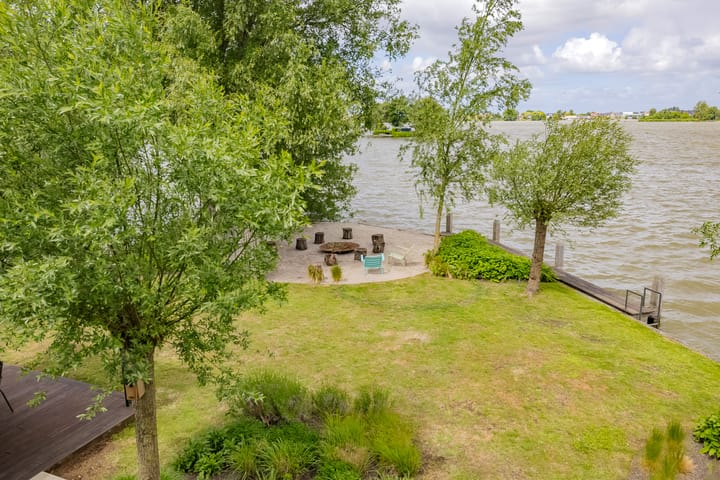 Foto 44 van Paradijsweg 102-A