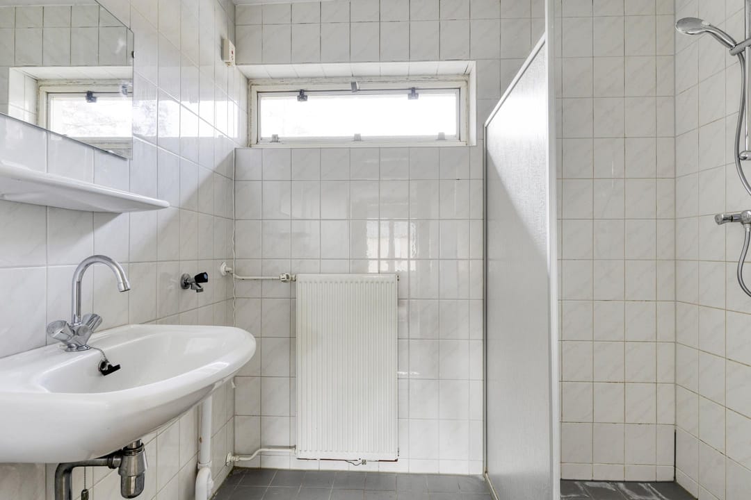 Photo 16 of Covelakker 6