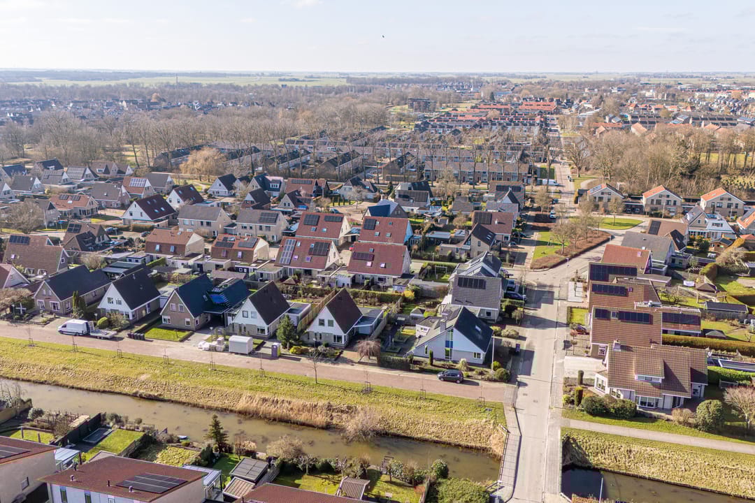 Foto 47 van S.E. Wendelaar Bongastrjitte 4